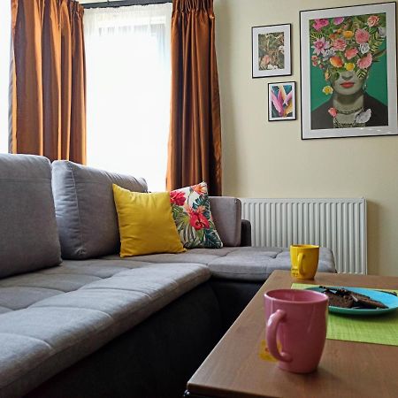 Fajny Kat - Apartamenty W Centrum, Najwyzsze Opinie Gosci Jelenia Gora Exterior photo