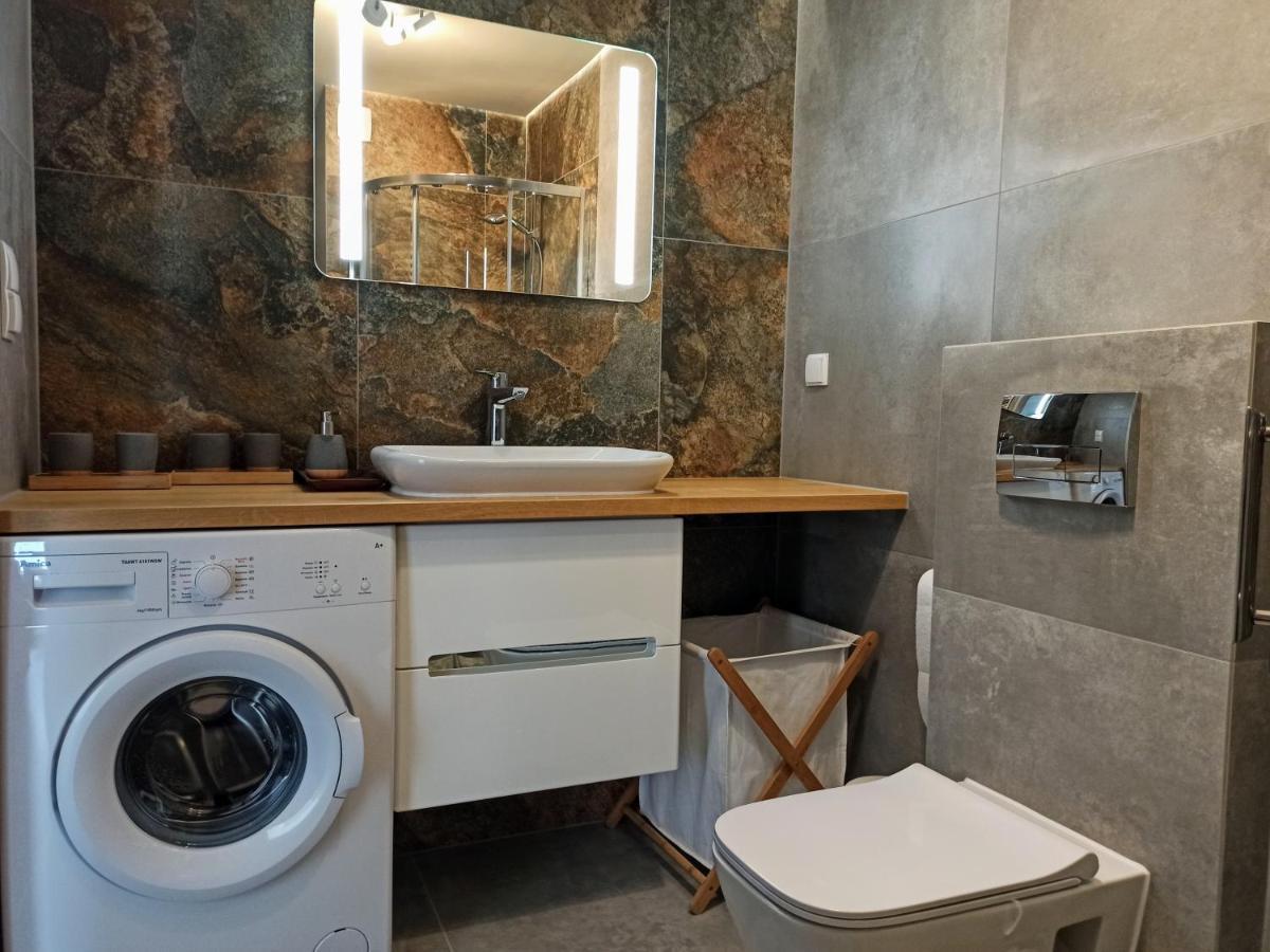 Fajny Kat - Apartamenty W Centrum, Najwyzsze Opinie Gosci Jelenia Gora Exterior photo