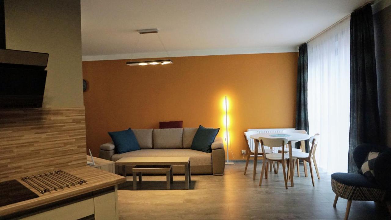 Fajny Kat - Apartamenty W Centrum, Najwyzsze Opinie Gosci Jelenia Gora Exterior photo