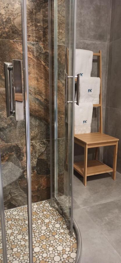Fajny Kat - Apartamenty W Centrum, Najwyzsze Opinie Gosci Jelenia Gora Exterior photo